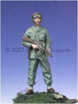 Alpine Miniatures[AM35019]WW2 US Tanker w/ Tommy Gun