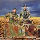 Alpine Miniatures[AM35032]Waffen SS Panzer Crew Set (2 figures)