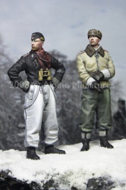 Photo3: Alpine Miniatures[AM35059]LAH Officers Kharkov Set (2 figures)