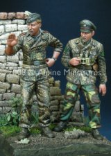 Alpine Miniatures[AM35068]WSS Panzer Crew Set 44-45 (2 figures)