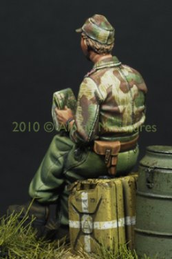 Photo4: Alpine Miniatures[AM35099]German Panzer Officer in Summer