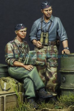 Photo2: Alpine Miniatures[AM35101]German Panzer Crew in Summer Set (2 Figures)