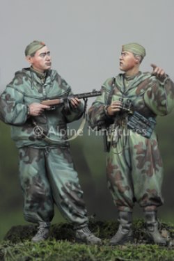 Photo2: Alpine Miniatures[AM35129]WW2 Russian Scout Set (2 Figures)