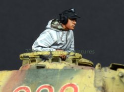 Photo2: Alpine Miniatures[AM35131]German Panther Commander #2
