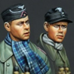 Photo5: Alpine Miniatures[AM35138]Panzer Officer 1 Pz. Div. Set (2 Figures)