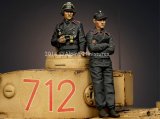 Alpine Miniatures[AM35177]Panzer Commander Set (2 Figures)