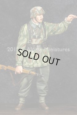 Photo1: Alpine Miniatures[AM35194]German Grenadier NCO