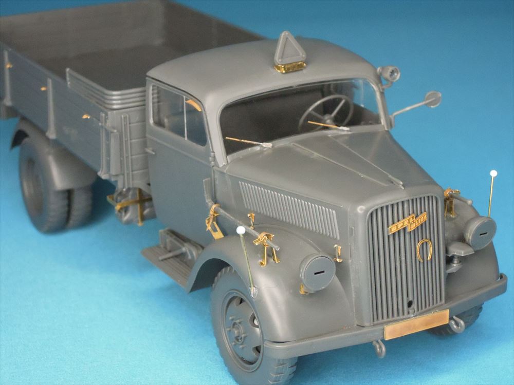 Блиц модели. Opel Blitz 1/35. Opel Blitz модель 1/35. Opel Blitz 1/35 Tamia. Italeri Opel Blitz 1 24.