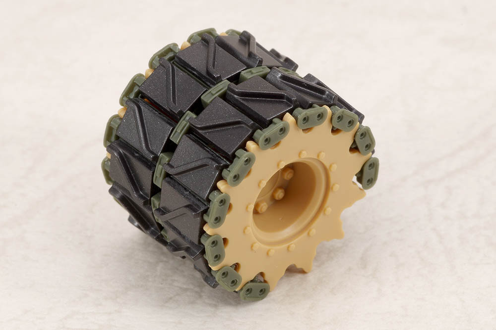 thumbnail image 2 of AFV Club 1:35 Movable Tracks HVSS T80 For M4 - AFV Club 1:35 Movable 2 of 10