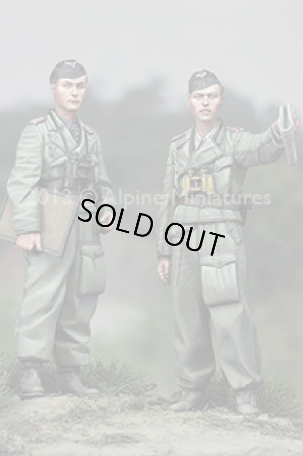 Photo3: Alpine Miniatures[AM35150]Otto Carius & NCO Set (2 Figures)