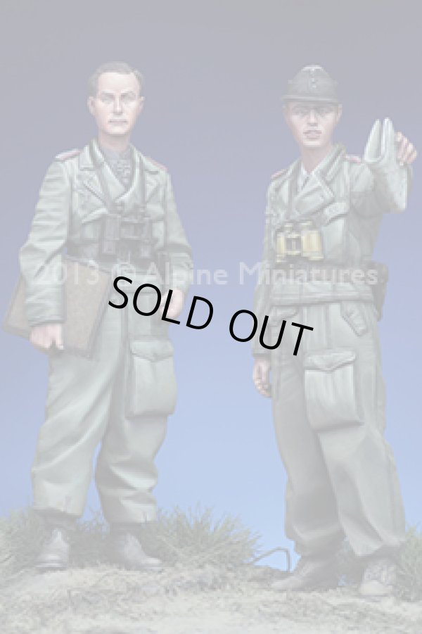 Photo4: Alpine Miniatures[AM35150]Otto Carius & NCO Set (2 Figures)