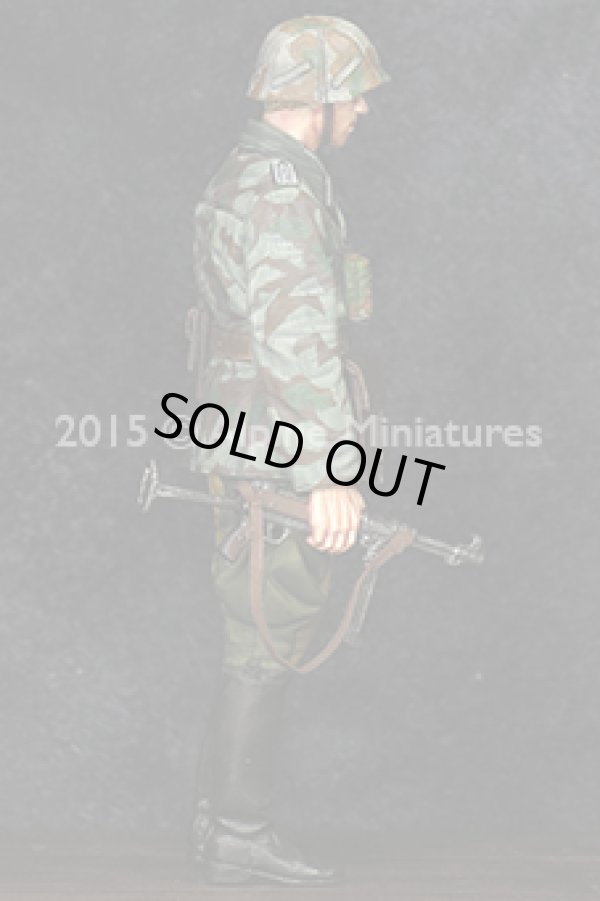 Photo10: Alpine Miniatures[AM35193]German Grenadier Officer