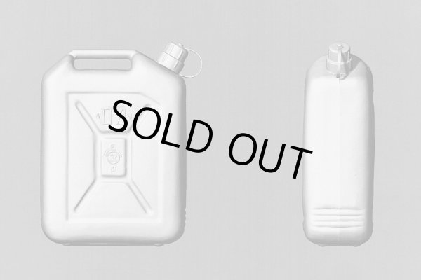 Photo8: [Raupen Modell]  [35-012]1/35 IDF Water Jerrycan Set